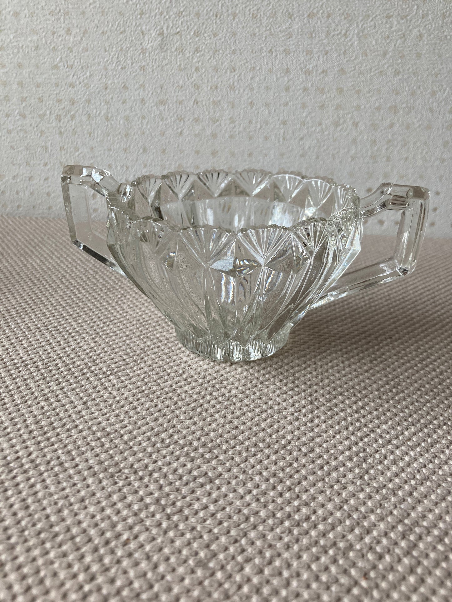 Milk jugs and Sugar bowl set