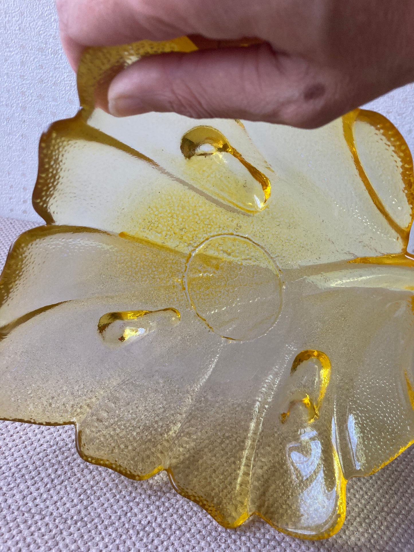 Glass Leaf Shaped Bowl